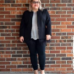 Eloquii black feather trim blazer size 14